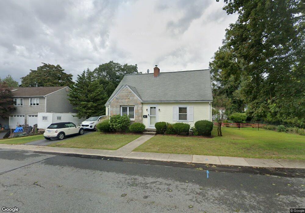 18 Queen Ave, West Warwick, RI 02893 - photo 1