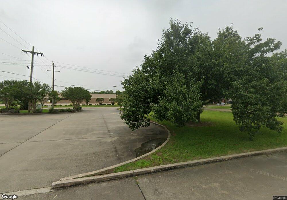 1907 9th Ave, Lake Charles, LA 70601 - photo 1