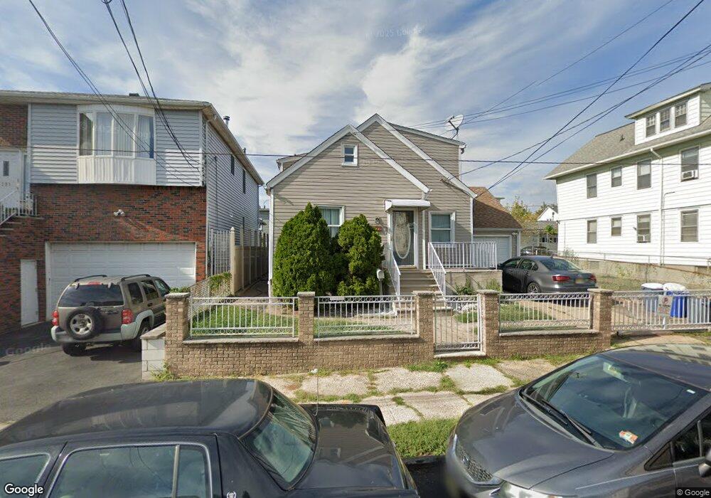 227 Amity St unit 229, Elizabeth, NJ 07202 - photo 1