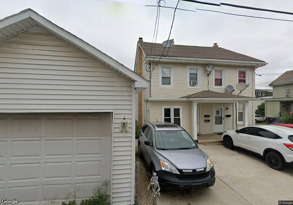 345 E Cranberry Ave, Hazleton, PA 18201 - photo 1