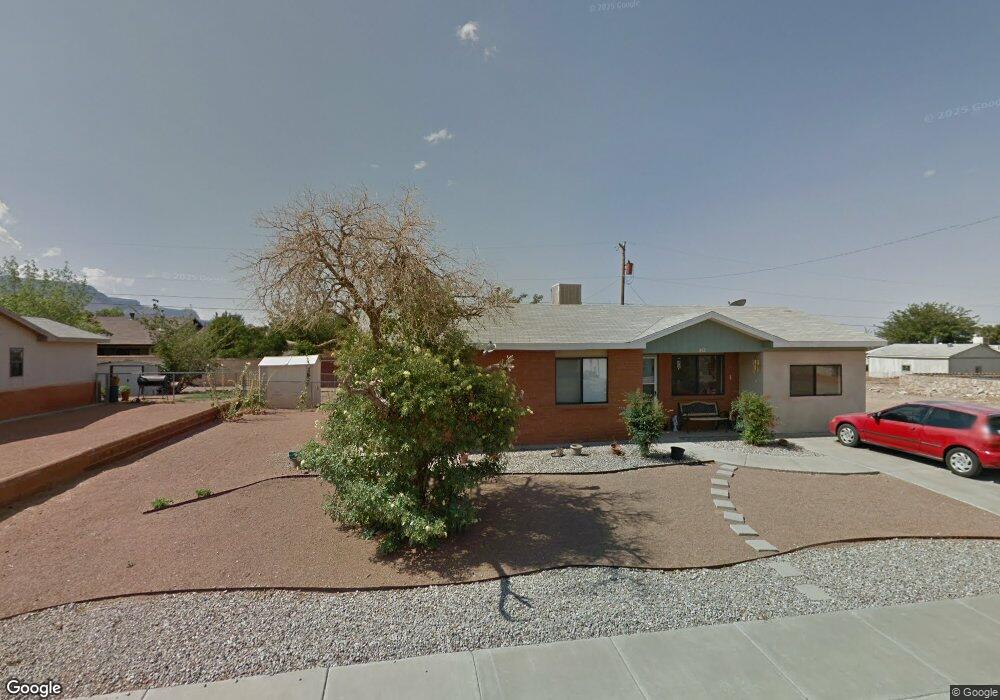 812 Larkspur Ave, Alamogordo, NM 88310 - photo 1
