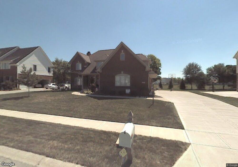 10381 Creektree Ln, Fishers, IN 46038 - photo 1