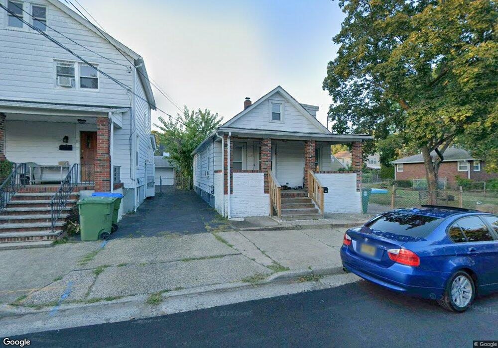 15 Latonia St unit 1, Edison, NJ 08817 - photo 1