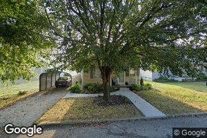 138 E 1st St, Ceredo, WV 25507