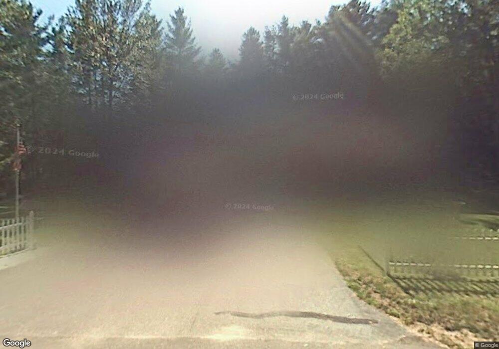 4 Walden Dr, MerriMacK, NH 03054 - photo 1