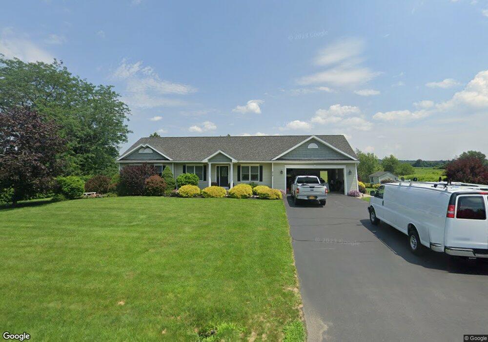 978 S Schodack Rd, Castleton On Hudson, NY 12033 - photo 1