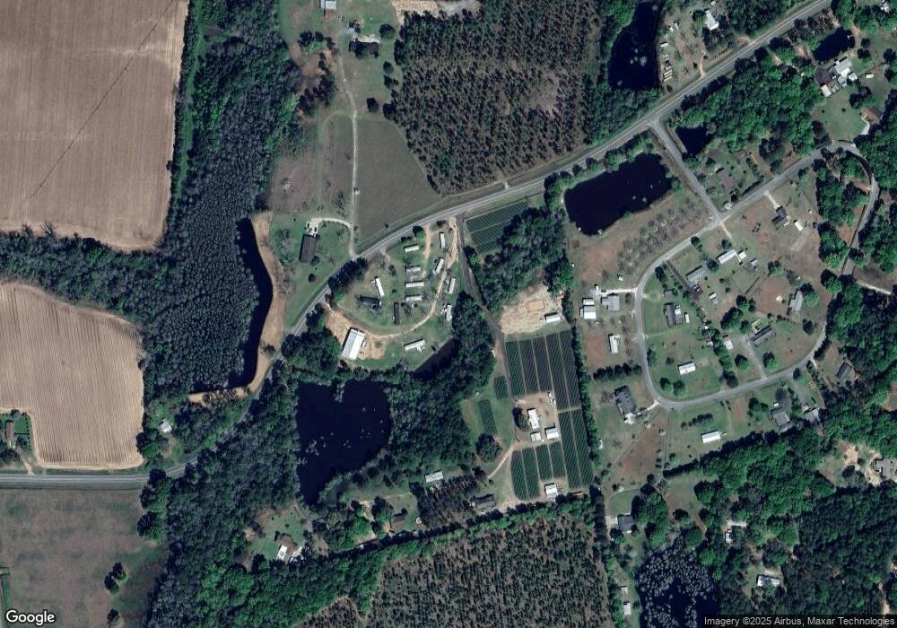 945 Harvey Vickers Rd, Douglas, GA 31535 - photo 1