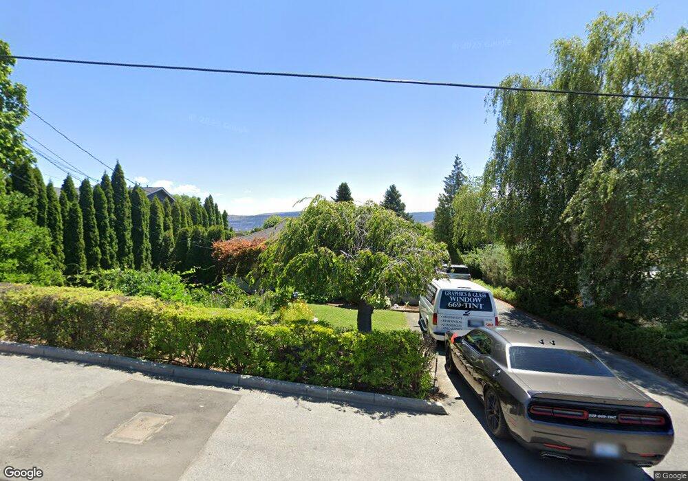 1758 3rd St NE, East Wenatchee, WA 98802 - photo 1