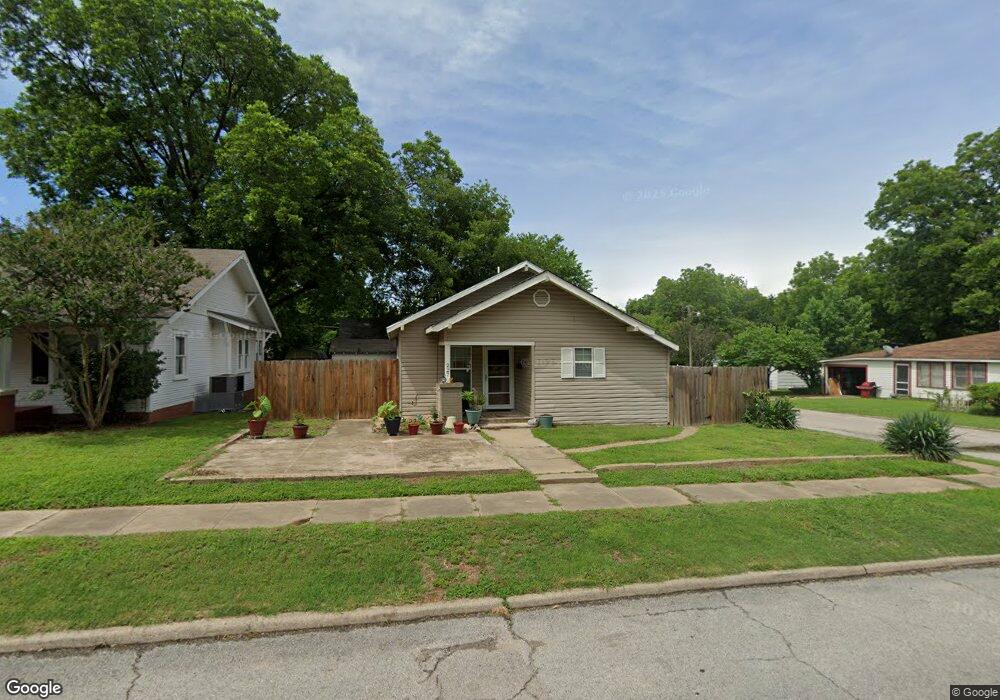 227 10th Ave NW, Ardmore, OK 73401 - photo 1