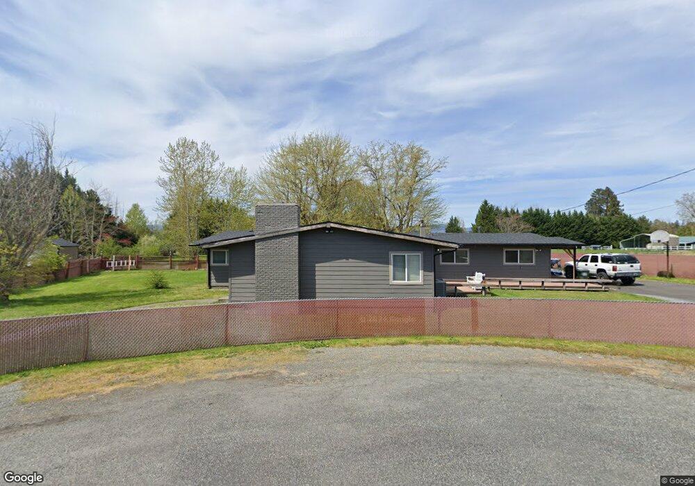 930 Buena Vista Ln, Grants Pass, OR 97527 - photo 1