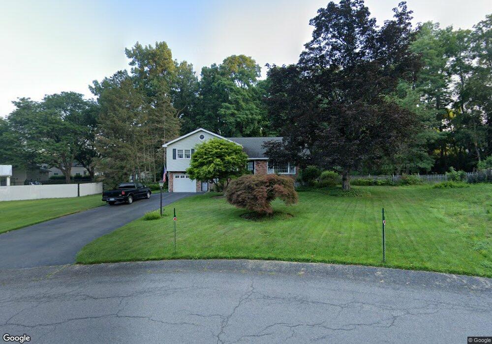 45 Northgate Dr, Albany, NY 12203 - photo 1