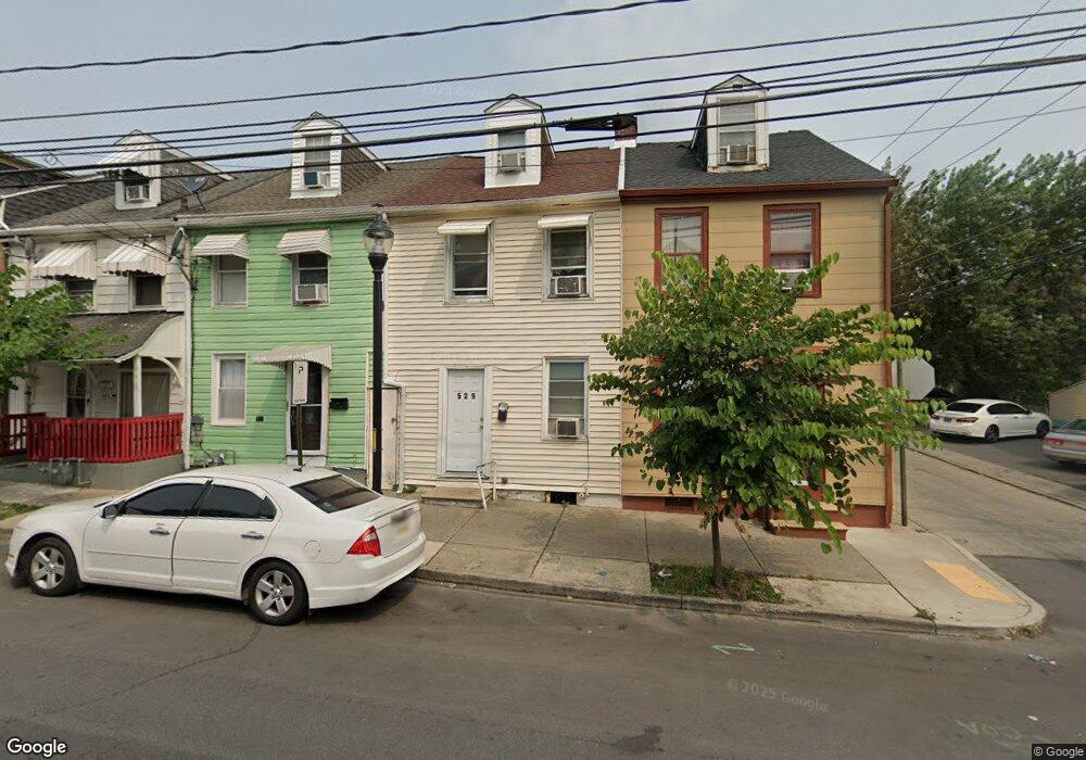 529 W Gordon St, Allentown, PA 18102 - photo 1