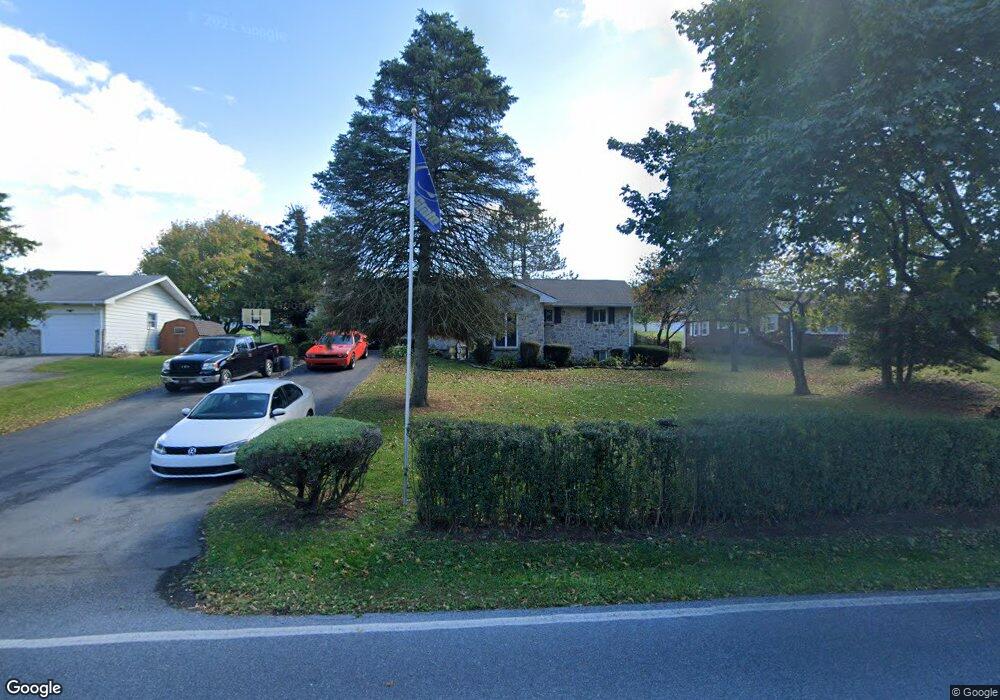 483 Snyder Rd, Reading, PA 19605 - photo 1