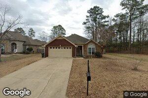 158 Brownstone Loop, Elmore, AL 36025