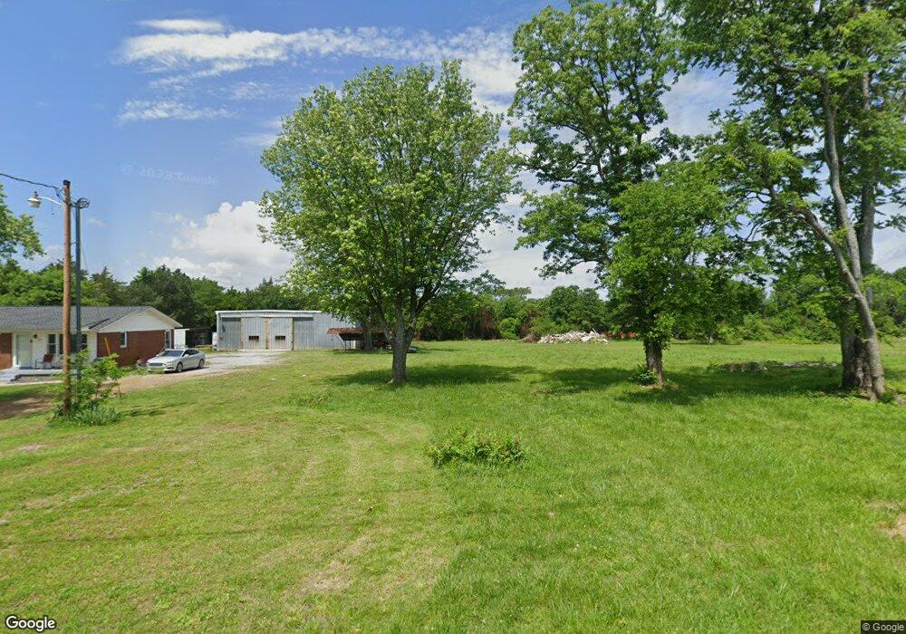 209 Anthony Ln, Shelbyville, TN 37160 - photo 1