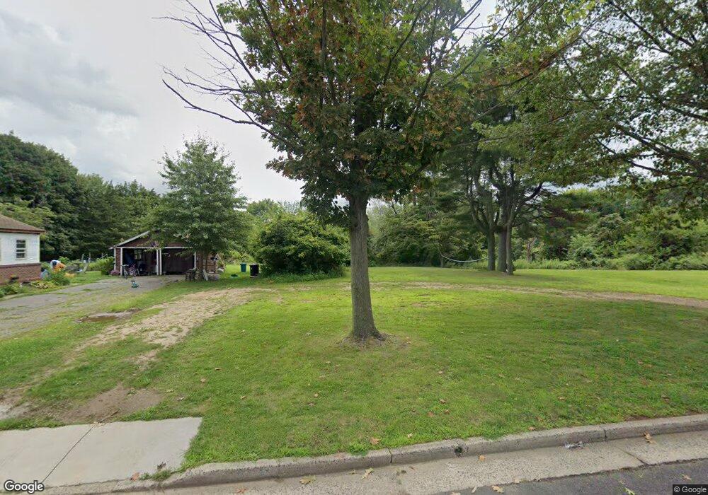 610 Lincoln Ave, Manville, NJ 08835 - photo 1