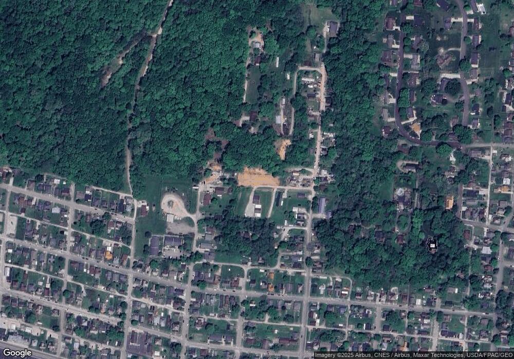 784 Washington Ave, Logan, OH 43138 - photo 1