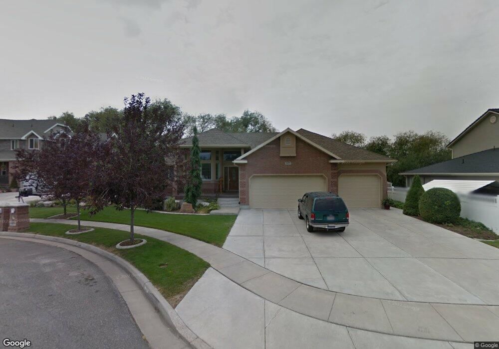 1177 Stone Creek Ln, Layton, UT 84041 - photo 1