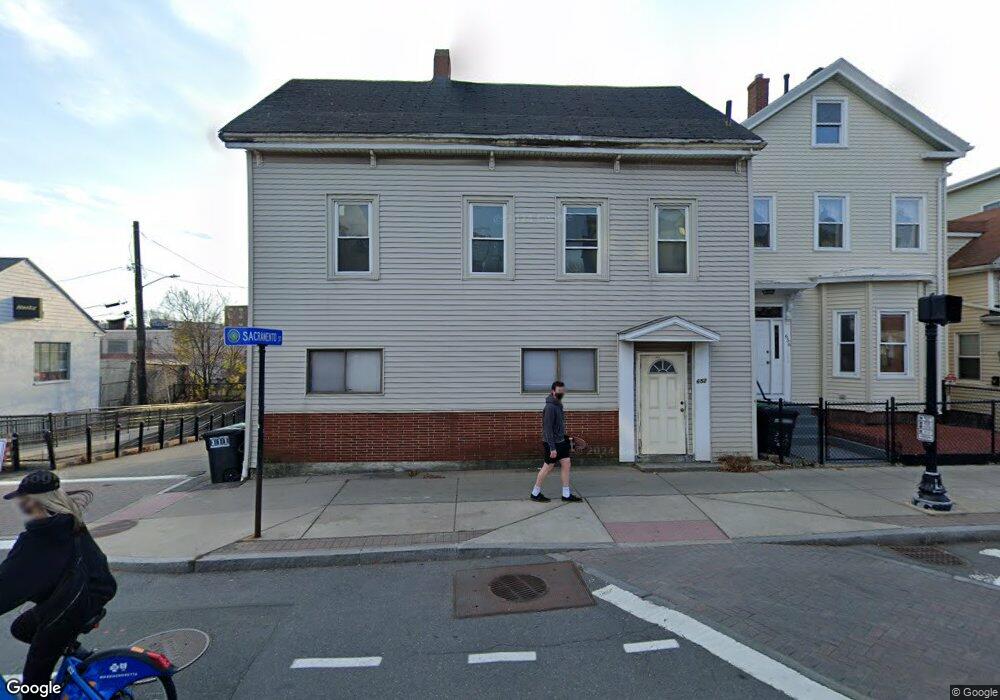 652 Somerville Ave, Somerville, MA 02143 - photo 1