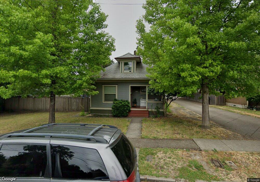 421 S Main St, Newberg, OR 97132 - photo 1