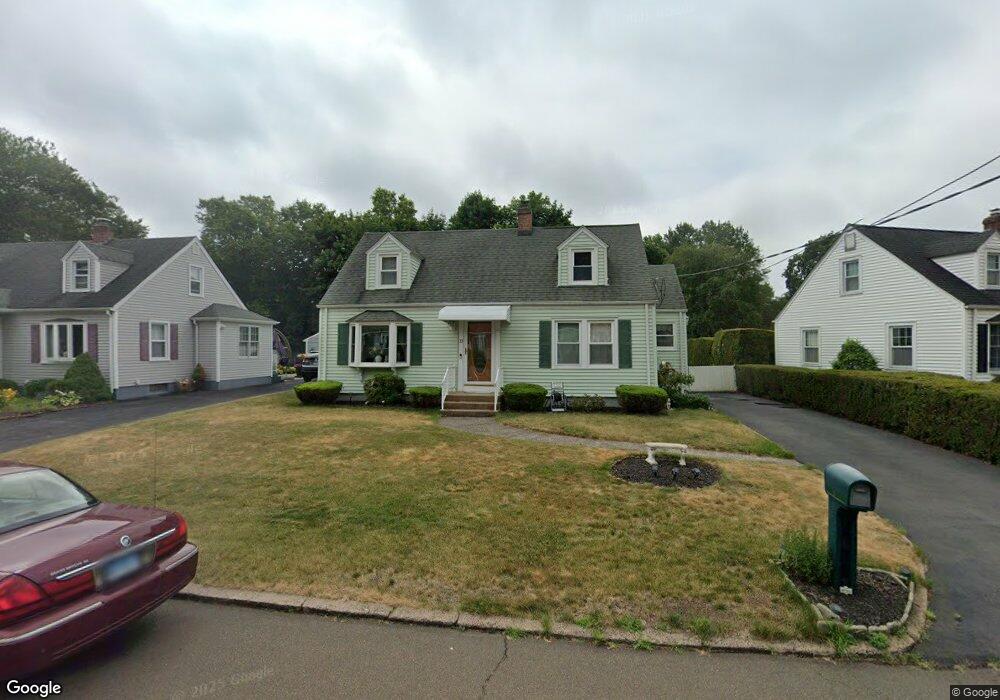 33 Maplevale Rd, East Haven, CT 06512 - photo 1