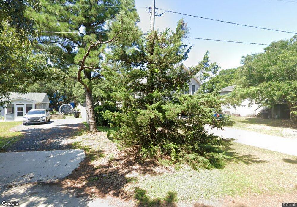 906 Fox St unit 4, Kill Devil Hills, NC 27948 - photo 1