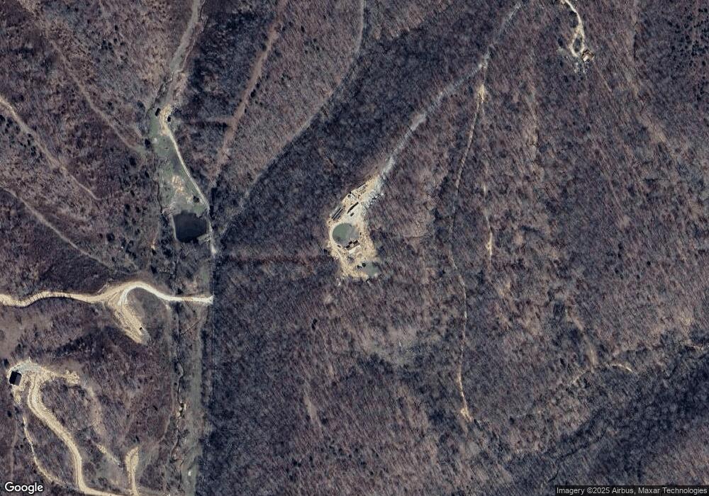 607 Kimble Rd, Linden, TN 37096 - photo 1