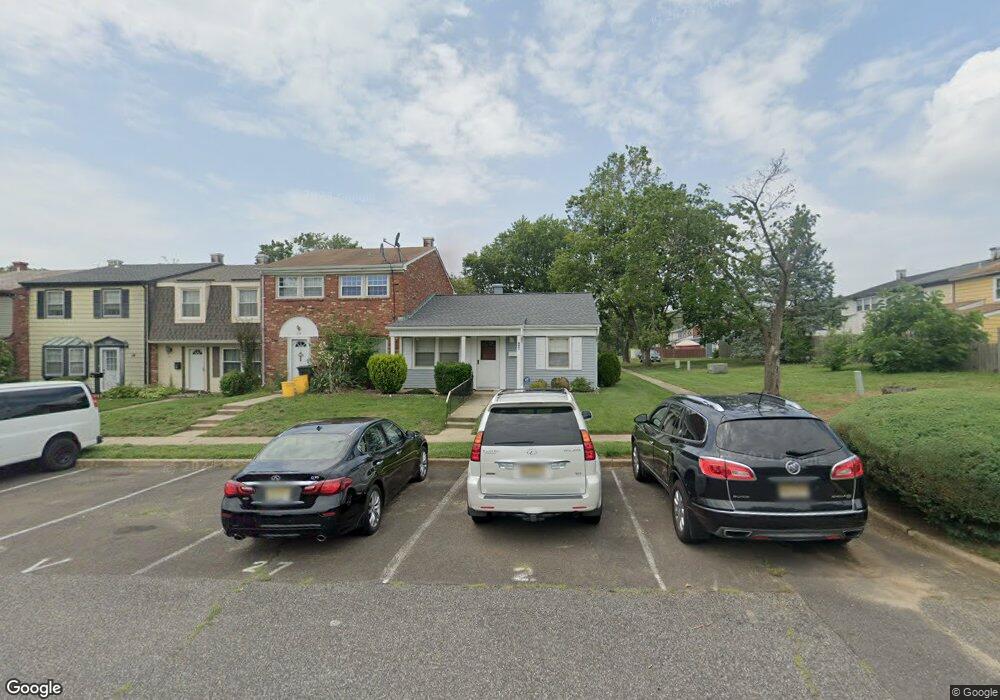 27 Farragut Ct, Willingboro, NJ 08046 - photo 1