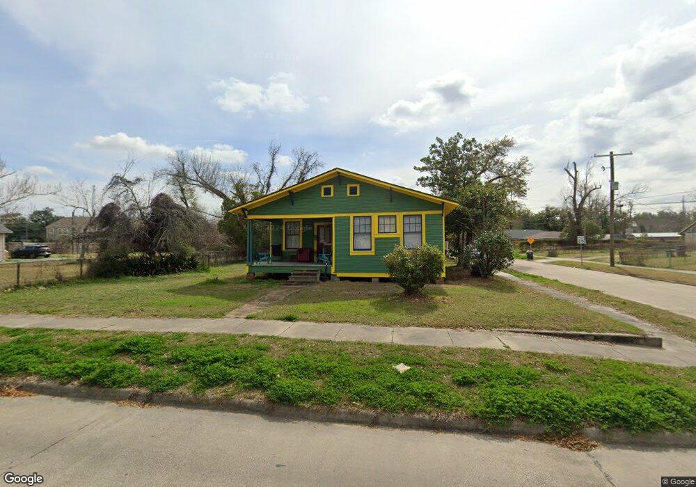 702 Pryce St, Lake Charles, LA 70601 - photo 1