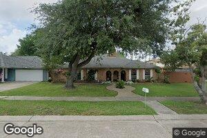 4701 Belle Dr, Metairie, LA 70006