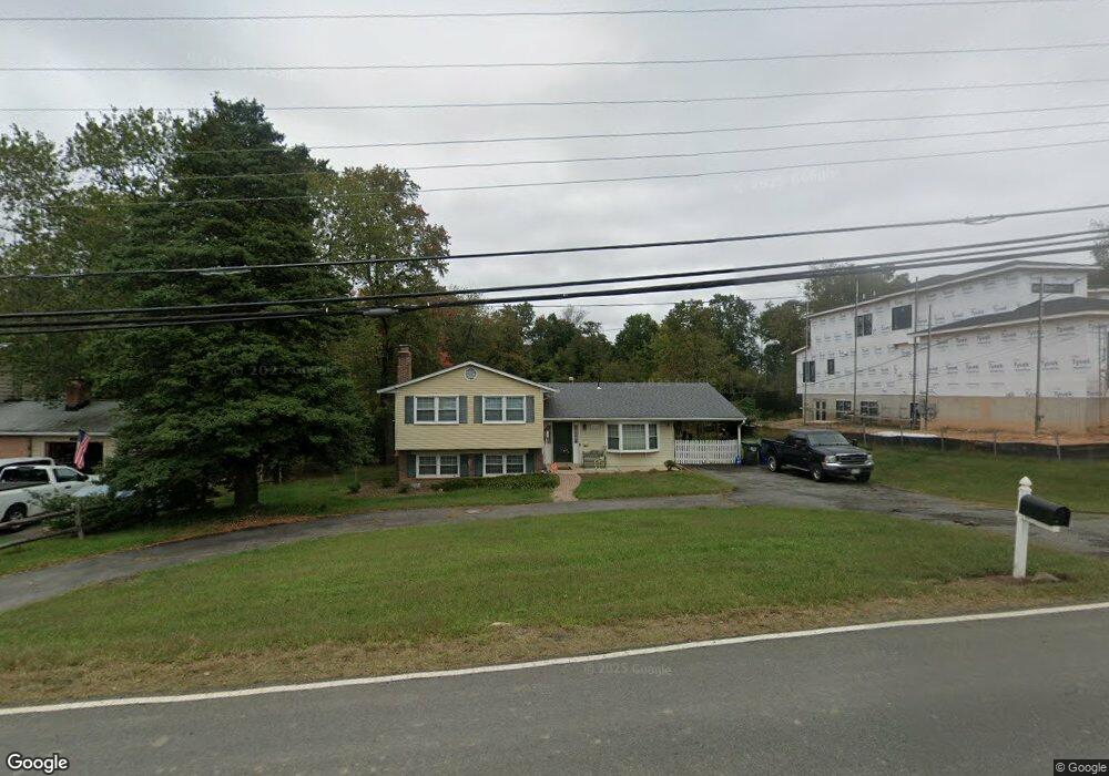 2443 Flint Hill Rd, Vienna, VA 22181 - photo 1