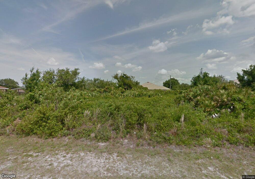 529 SW Dagget Ave, Port Saint Lucie, FL 34953 - photo 1