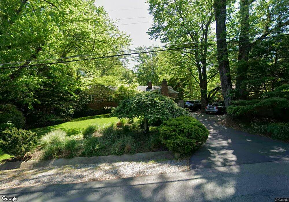 3806 Estel Rd, Fairfax, VA 22031 - photo 1