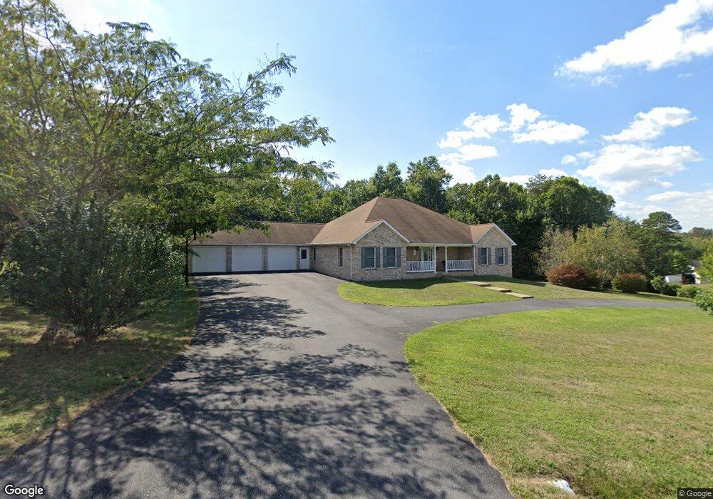 11 Queens Ct, Stuarts Draft, VA 24477 - photo 1