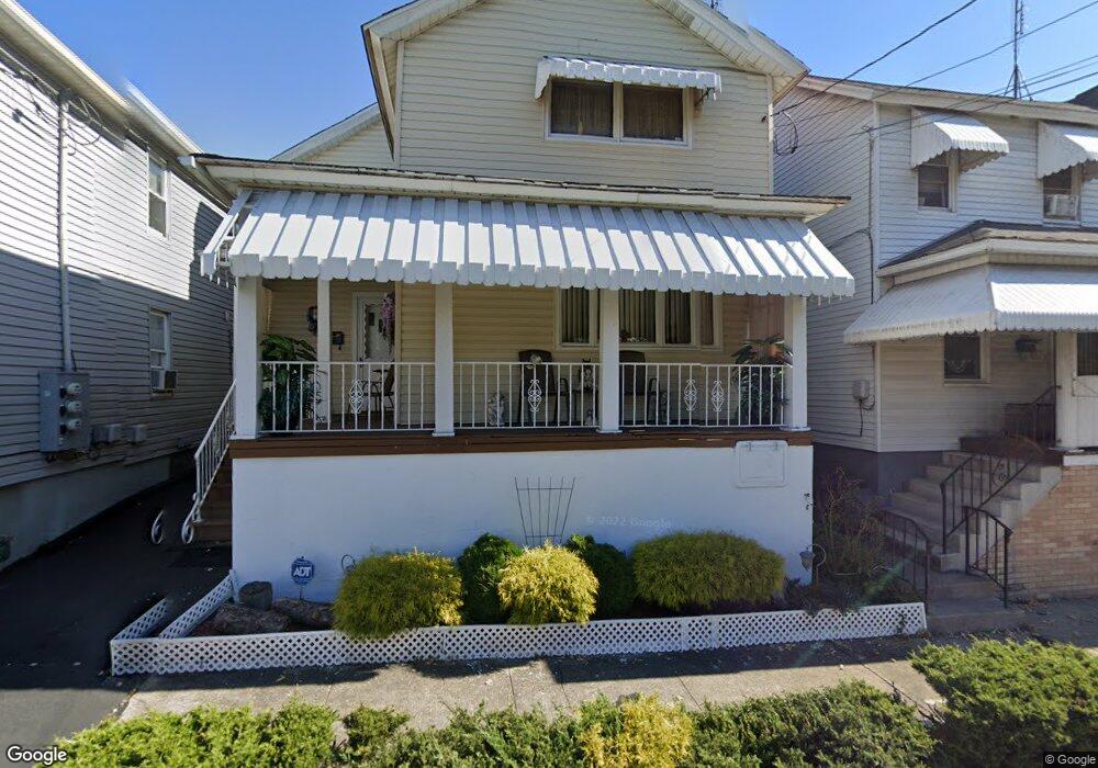 607 S Valley Ave, Olyphant, PA 18447 - photo 1