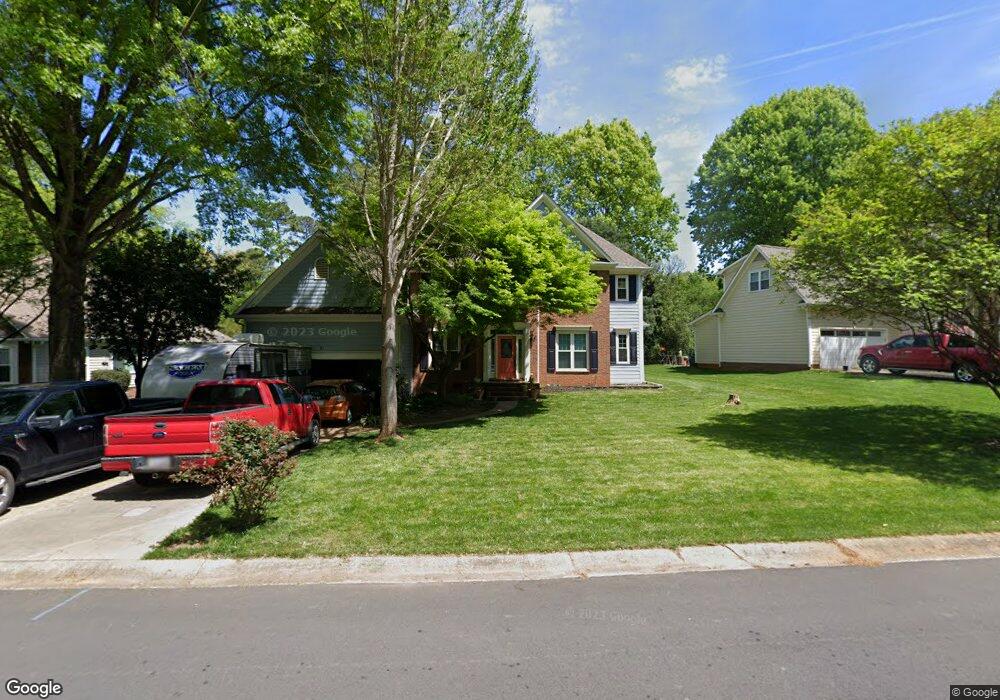 8813 New Oak Ln, Huntersville, NC 28078 - photo 1