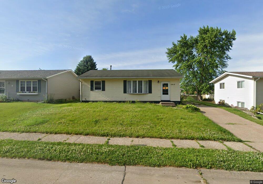 2917 W 66th St, Davenport, IA 52806 - photo 1