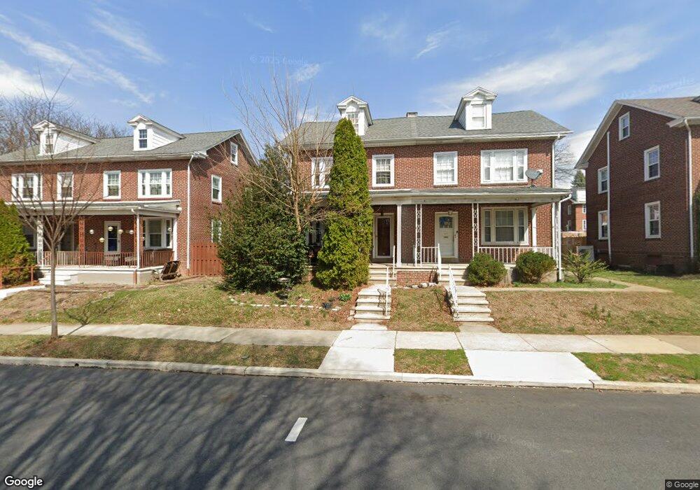 431 Pine St, West Reading, PA 19611 - photo 1