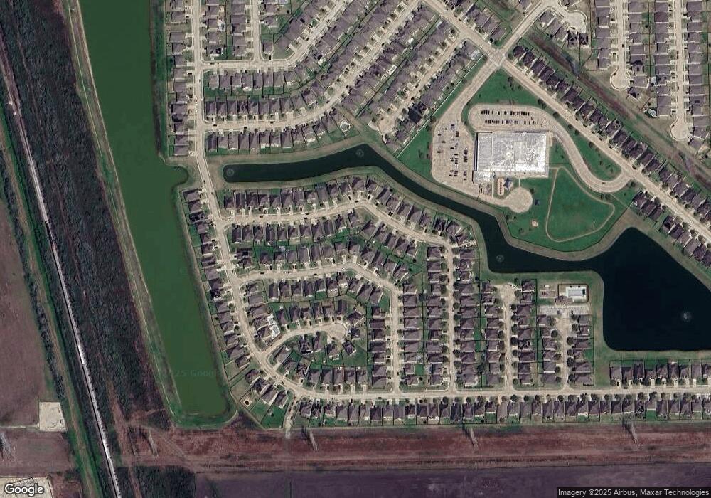 4726 Alluvial Cir, Alvin, TX 77511 - photo 1