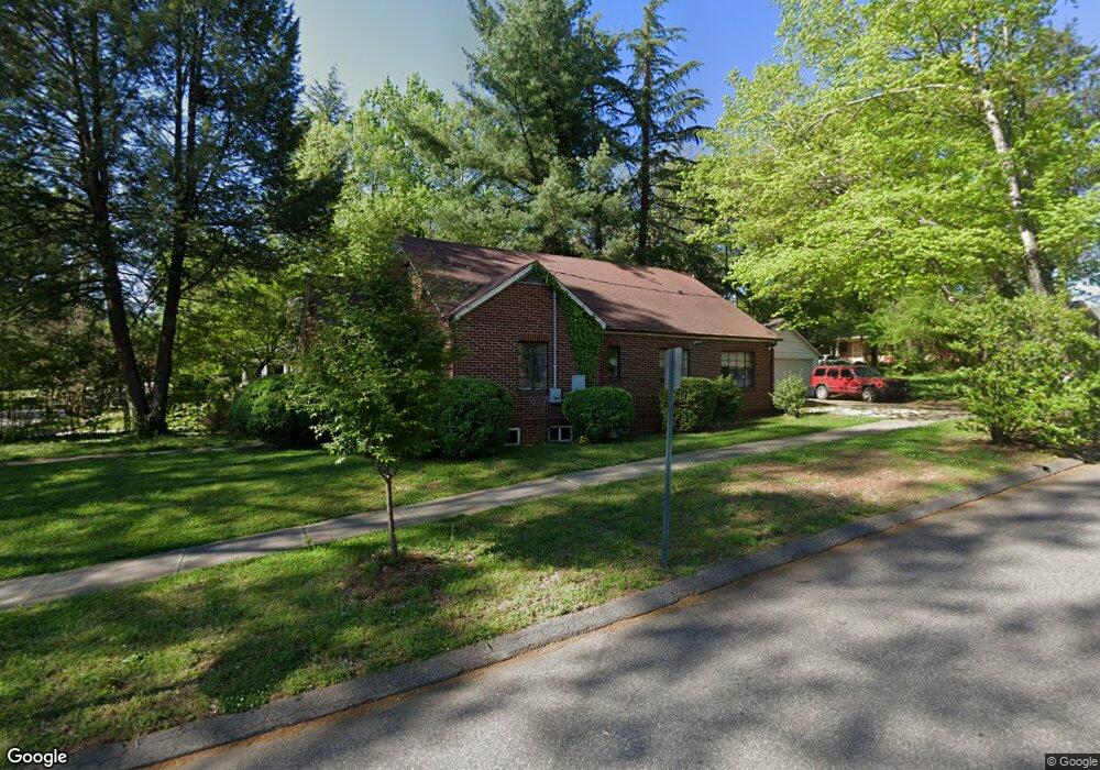 102 N Race St, Statesville, NC 28677 - photo 1