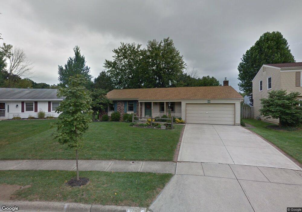 6438 Peardale Rd E, Columbus, OH 43229 - photo 1