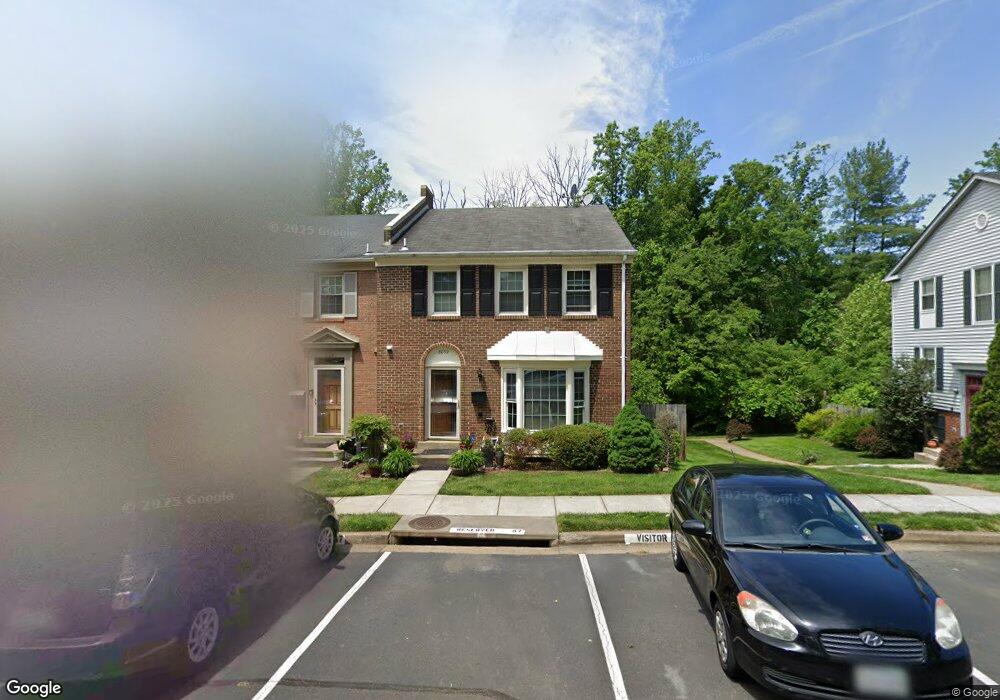 8052 Sleepy View Ln, Springfield, VA 22153 - photo 1