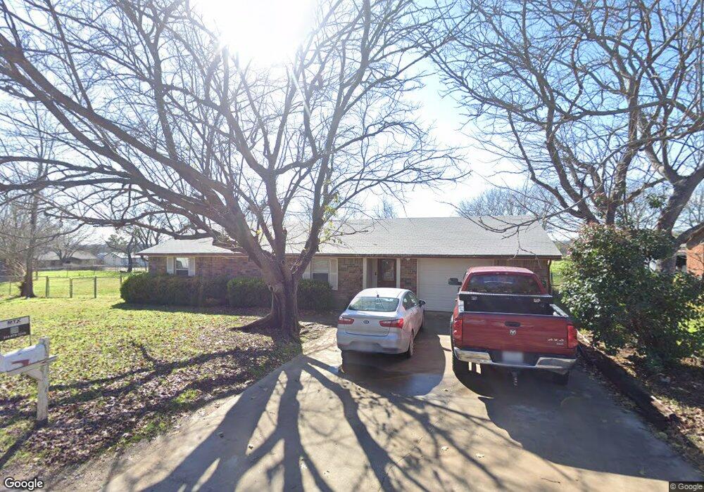 105 Hall St, Weatherford, TX 76088 - photo 1