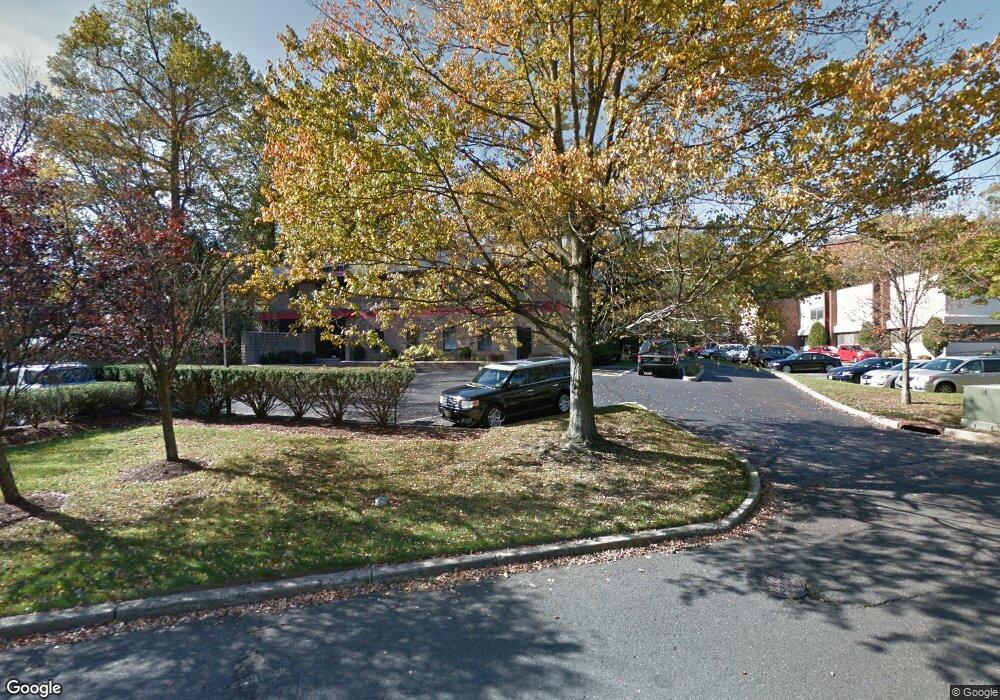 16 Park Way unit 2, Upper Saddle River, NJ 07458 - photo 1