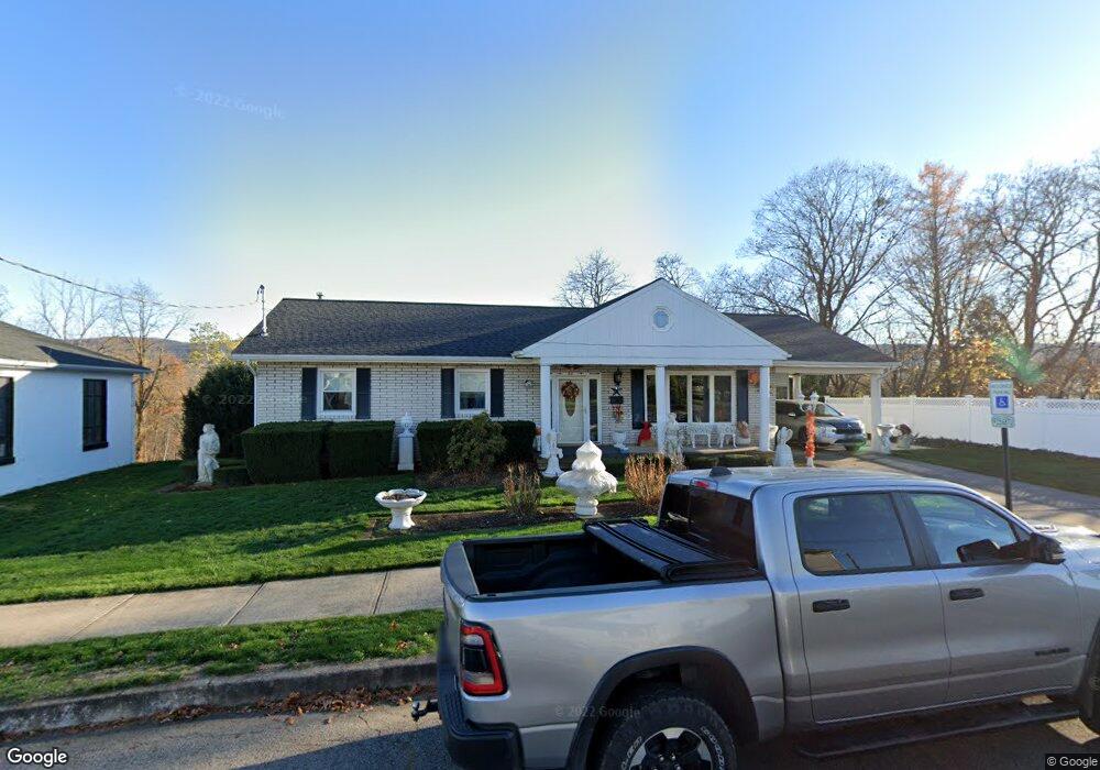 411 E Field St, Nanticoke, PA 18634 - photo 1