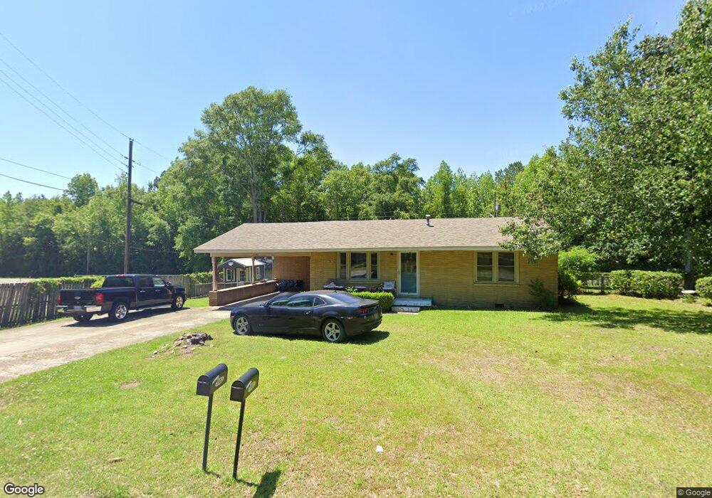 3322 N 5th Ave, Laurel, MS 39440 - photo 1