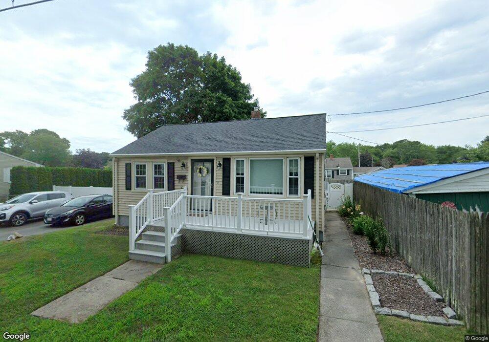 220 Rogers St, South Dartmouth, MA 02748 - photo 1