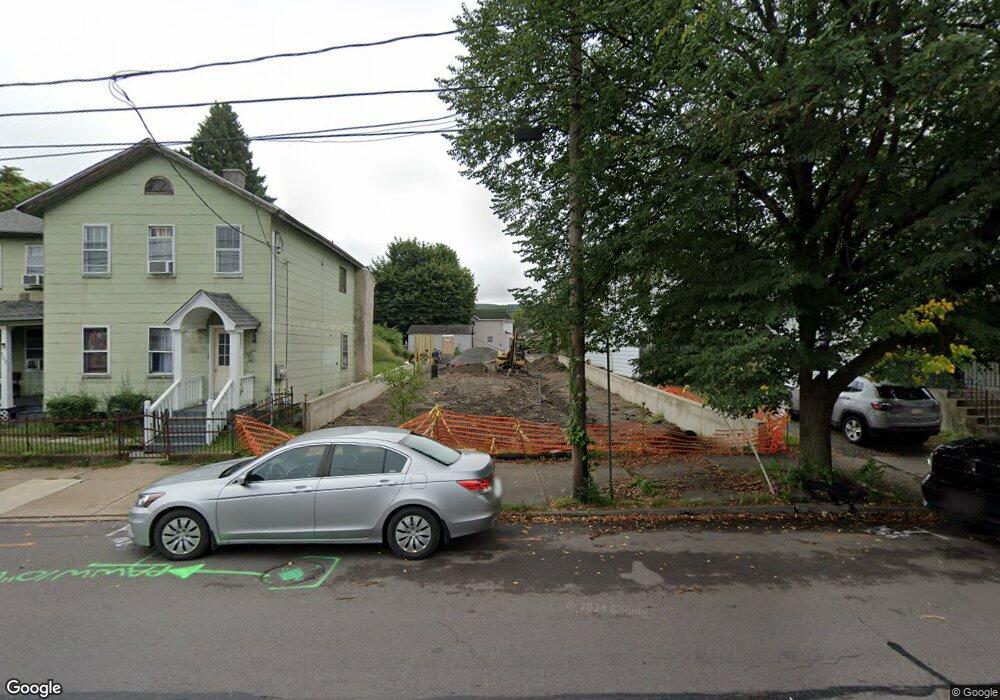 715 Cedar Ave, Scranton, PA 18505 - photo 1