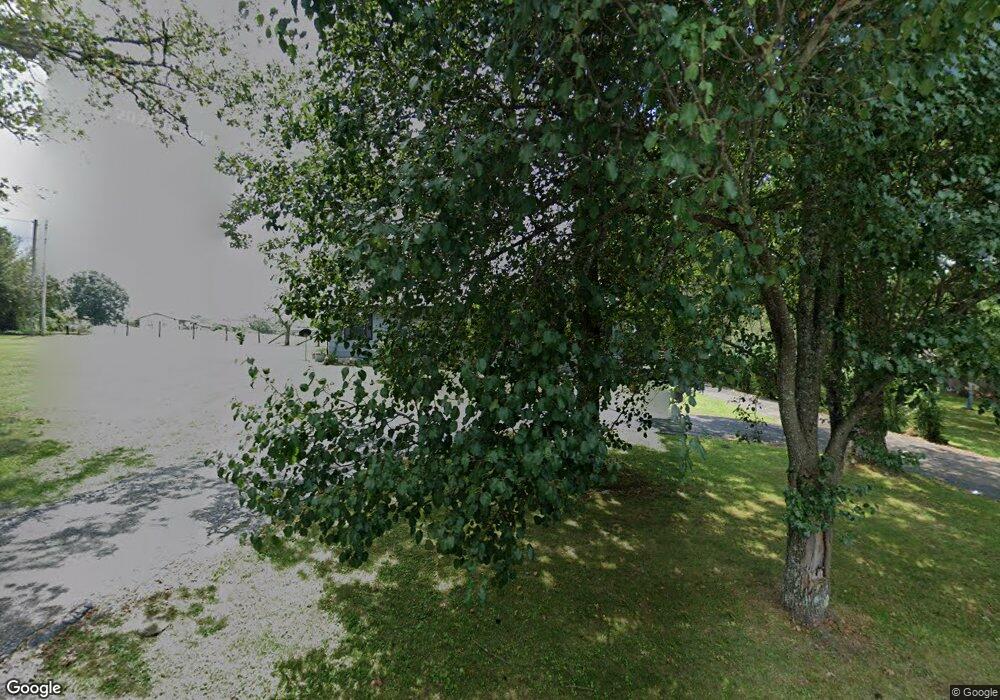 359 Myrtle Ave, Crossville, TN 38555 - photo 1