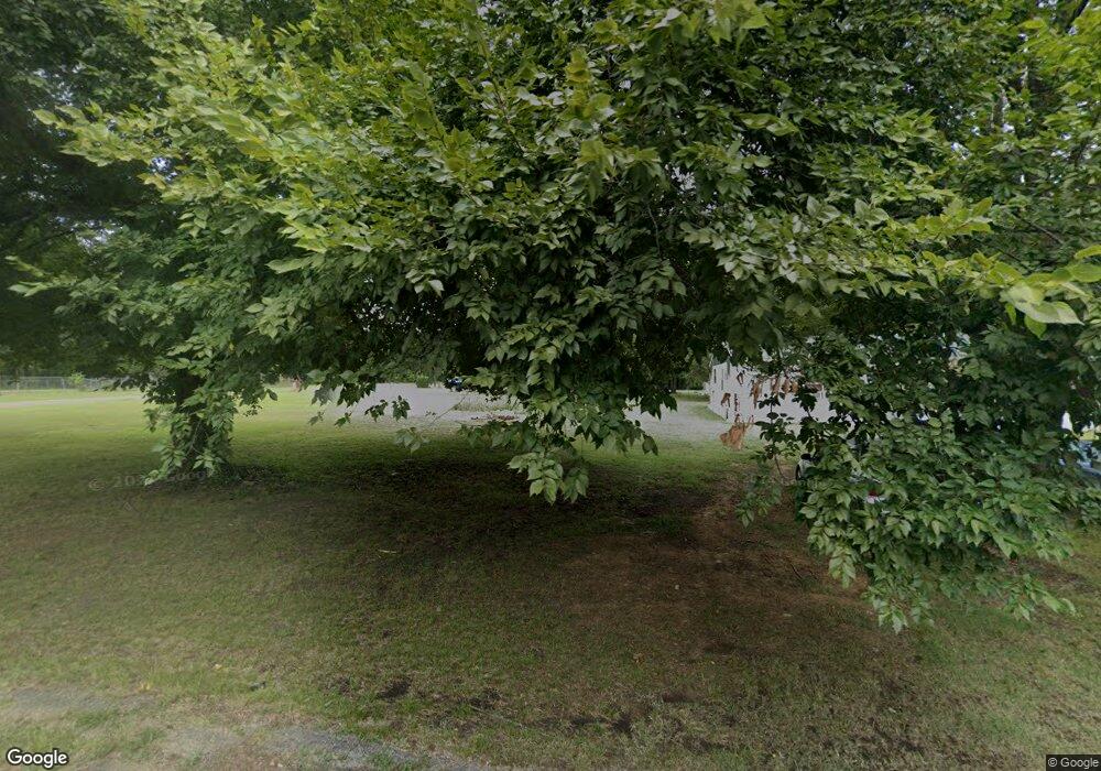 805 S D St, Hugo, OK 74743 - photo 1